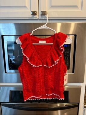 Women's LC Ruffle Sweater Vest - L